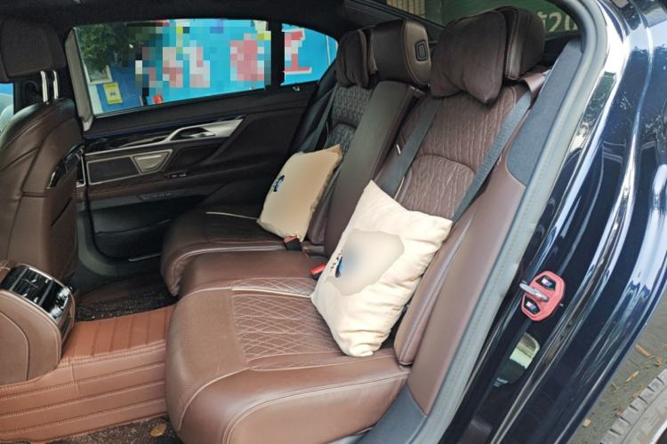 Used BMW 7 Series 2019 730Li M Sport Package Left Rear Seat