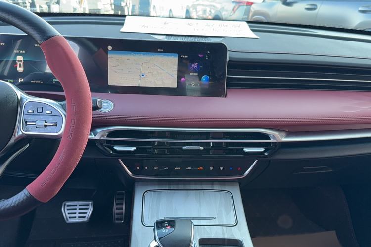 Used JETOUR X70 PRO 2023 1.6T DCT Enjoy PRO 7-Seater
