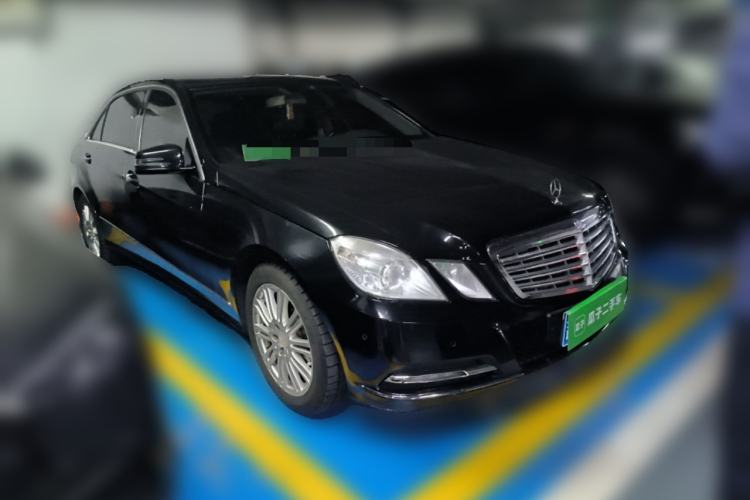 Used Mercedes-Benz E-Class 2013 E 260 L CGI Elegant Model
