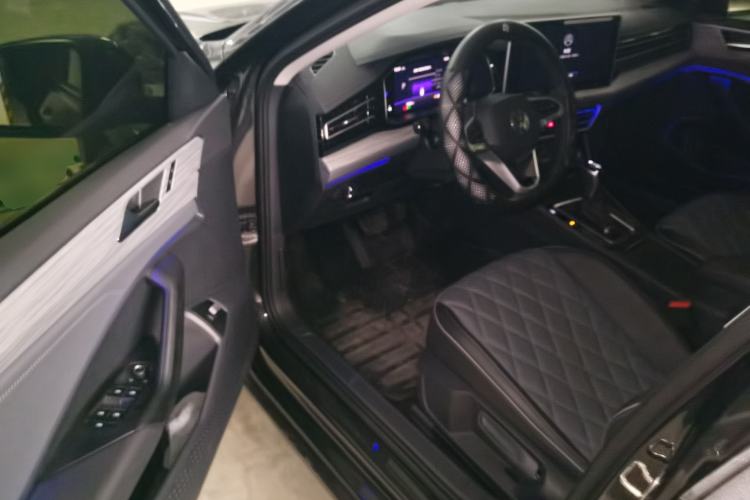 Used Volkswagen Sagitar 2025 Revised Version Three 300TSI DSG Excellence Edition