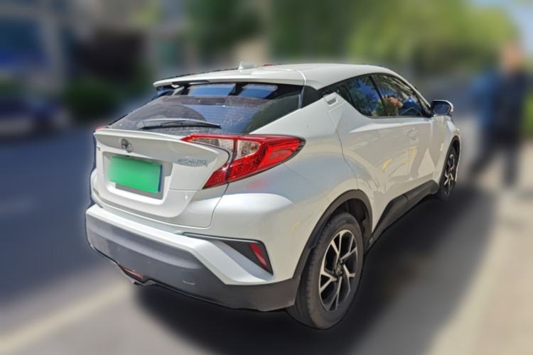 Used Toyota C-HR 2020 2.0L Leading Edition Rear Right 45 Deg