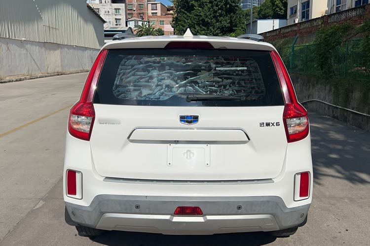 Used Geely Auto Vision X6 2016 1.8L Manual Luxury Model
