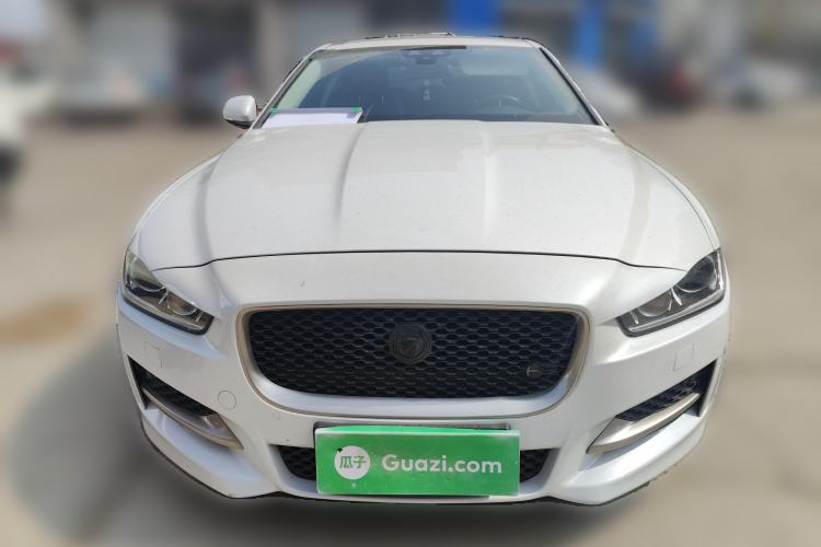 Used Jaguar XE 2018 2.0T 200 PS Two-Wheel-Drive R-Sport Sport Edition