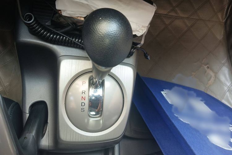 Used Honda Civic 2009 1.8L automatic luxury edition
