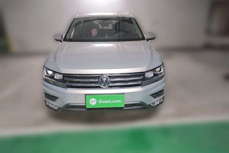 Used Volkswagen Tiguan L 2018 330TSI Automatic Two-Wheel Drive Luxury Edition Front