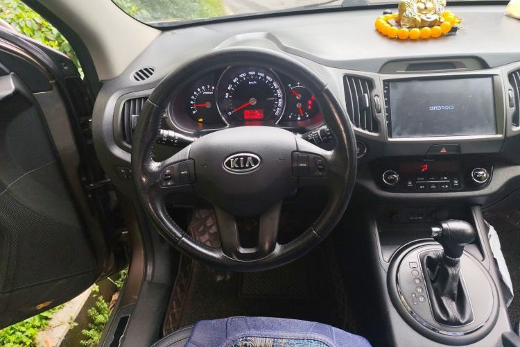 Used Kia Sportage R 2012 2.0L Automatic Two-Wheel Drive GLS Steering Wheel