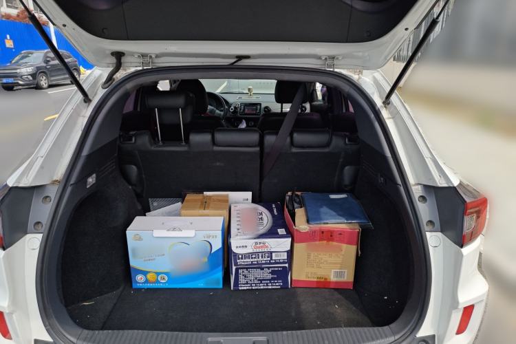 Used Honda XR-V 2017 1.5L LXi CVT Classic Edition Trunk