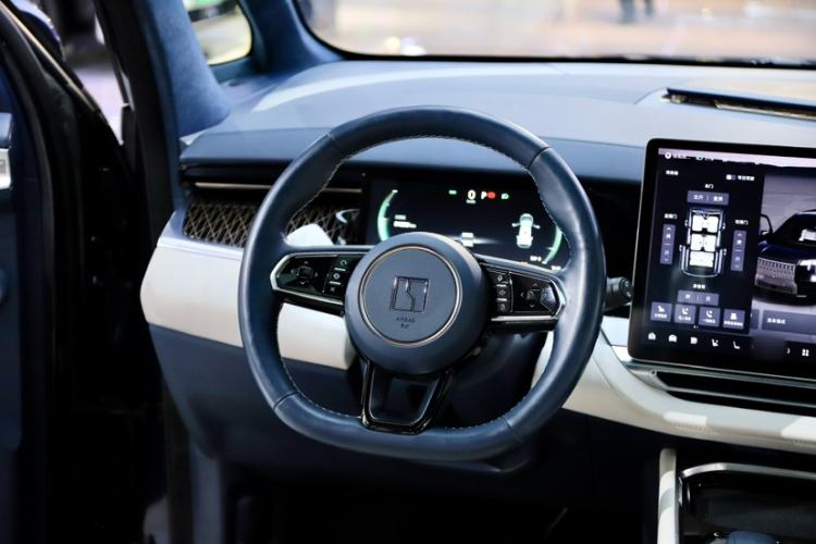 Used Zeekr 009 2022 WE Edition
