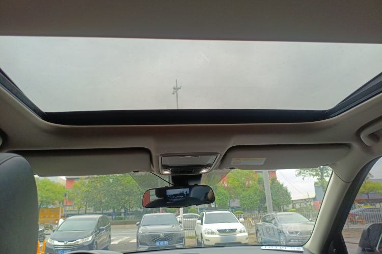 Used Honda Avancier 2017 240TURBO Two-Wheel Drive Premium Edition
