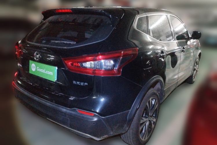 Used Nissan Qashqai 2021 2.0L CVT Luxury Edition Rear Right 45 Deg
