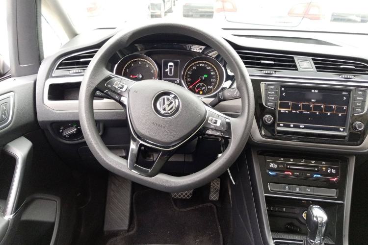 Used Volkswagen Touran 2021 Touran L 280TSI DSG Comfort Edition 7 Seats
