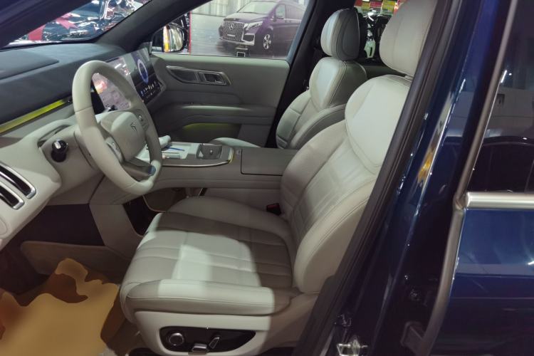 Used Deepal S09 2025 Four-Wheel Drive Ultra+ Custom Edition