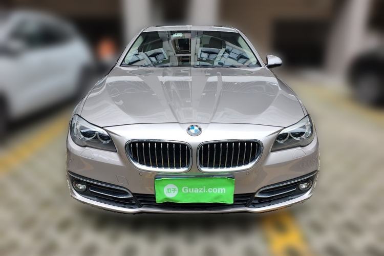 Used BMW 5 Series 2014 525Li Luxury Design Package

