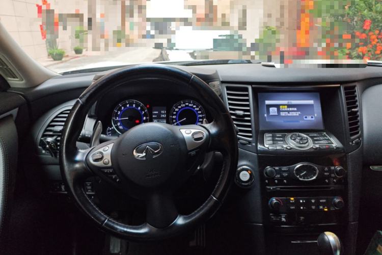 Used Infiniti QX70 2013 3.7L Standard Edition Steering Wheel
