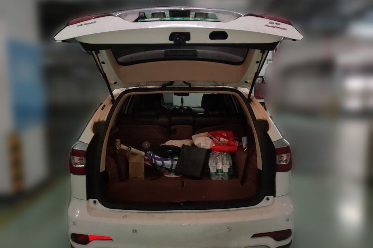 Used BYD S7 2016 2.0T Automatic Prestige Plus Trunk