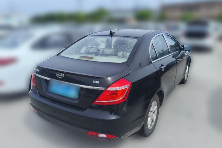 Used Geely Auto Emgrand 2016 Sedan 1.5L Manual Luxury Model
