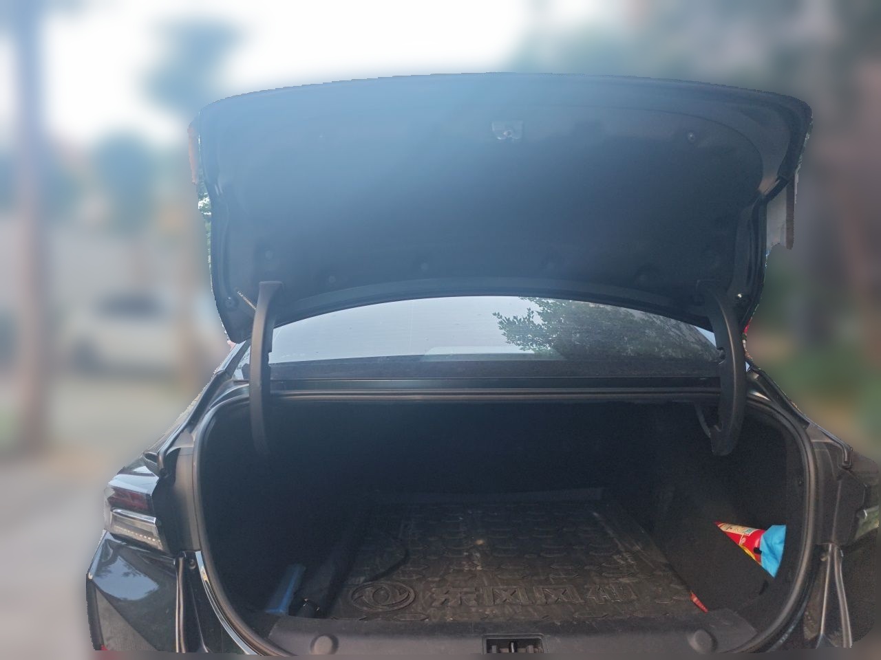 Dongfeng Aeolus Yixuan MAX 2021 1.5T Ultra-Stylish Trendsetter Edition — снимка 19
