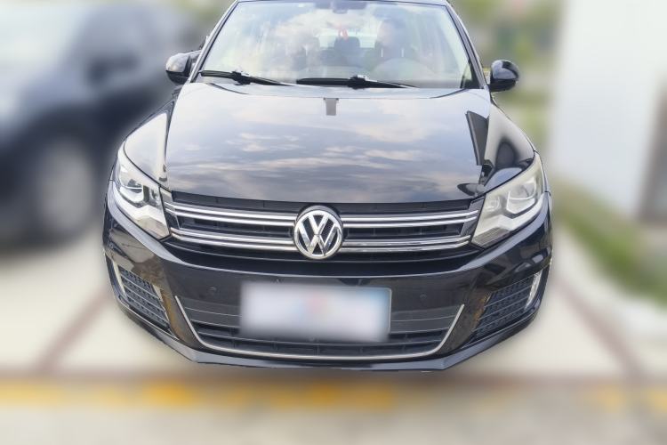 Used Volkswagen Tiguan 2015 1.8TSI Automatic All-Wheel-Drive Luxury Model Front