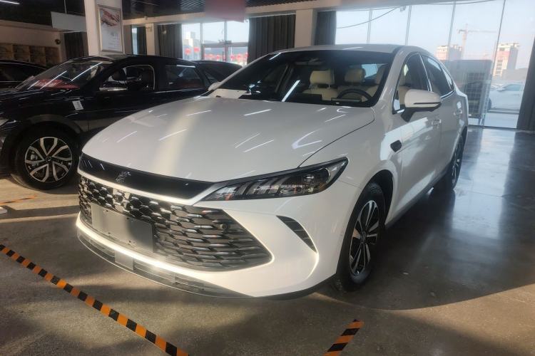 Used BYD Qin PLUS 2025 DM-i Smart Drive 120KM Superior Model