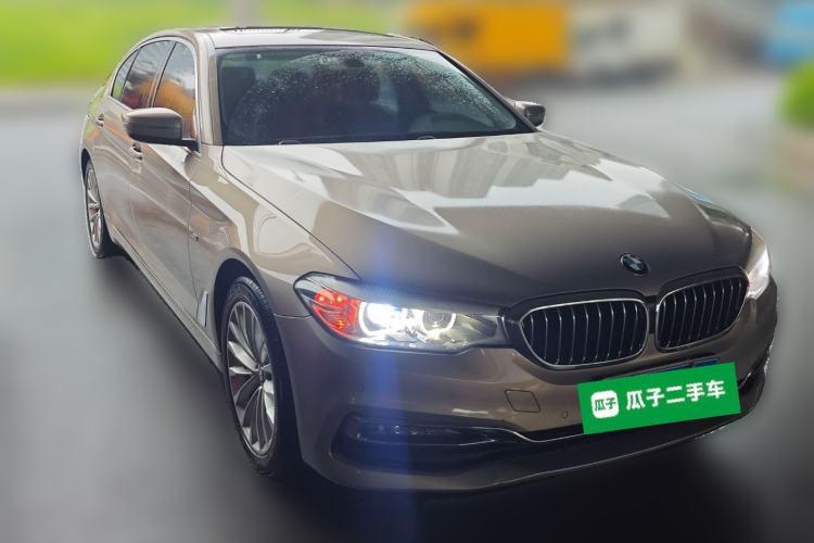 Used BMW 5 Series 2018 Revised Version 530Li Leading Edition Luxury Package Front Right 45 Deg