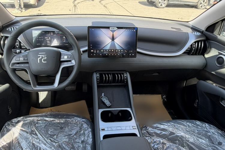 Used BYD Yuan PLUS 2025 Intelligent Driving Version 430 KM – Leading Edition Interior 1