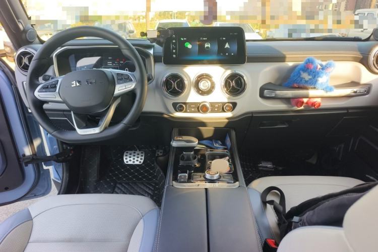 Used BAIC Off-Road BJ40 2023 2.0D Automatic Four-Wheel Drive Blade Hero Edition Adventurer Type
