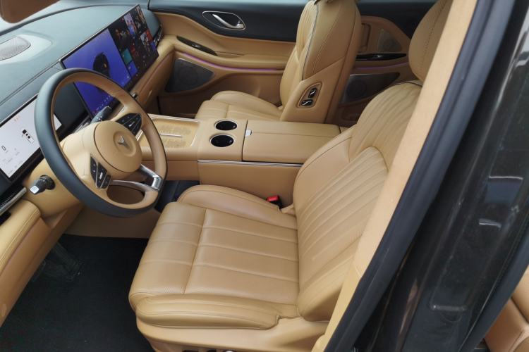 Used VOYAH Dream 2025 PHEV Four-Wheel-Drive Flagship Kunpeng Edition Left Front Seat