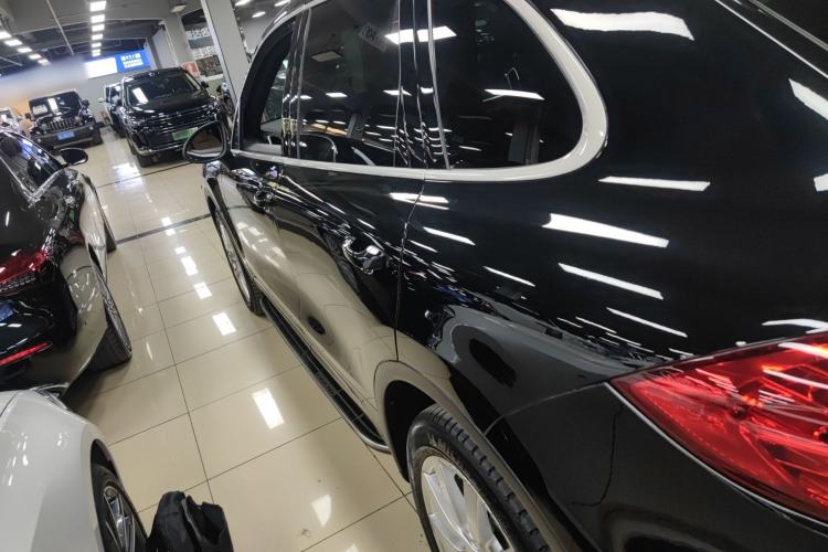 Used Porsche Cayenne 2014 3.6T Automatic Transmission U.S. Specification Left Side