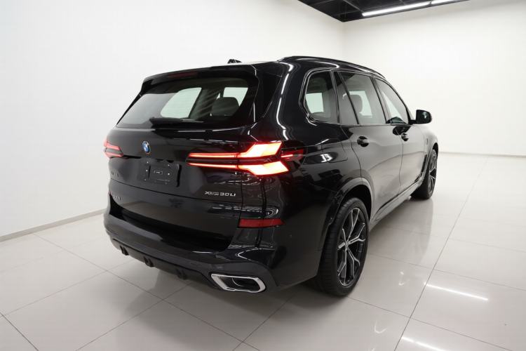 Used BMW X5 2026 Model, xDrive 30Li Prestige M Sport Night Package