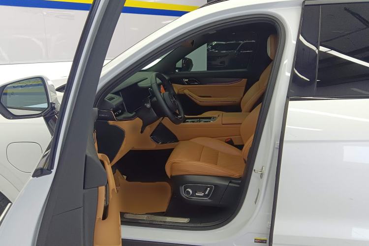 Used Lynk & Co 09 EM-P 2021 2.0T PHEV Halo Six-Seater