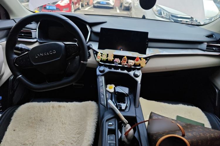 Used Lynk & Co 06 2021 1.5T Shero Pink Special Edition
