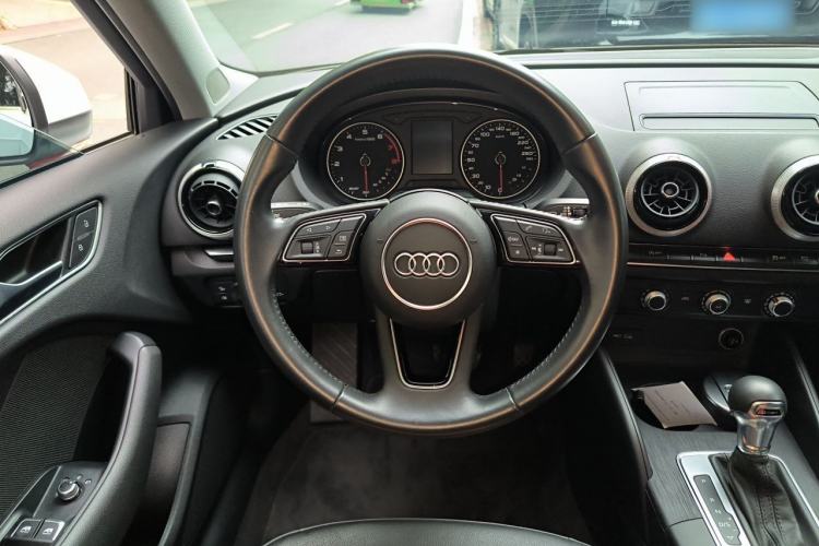 Used Audi A3 2019 Sportback 35 TFSI Sporty Version National V
