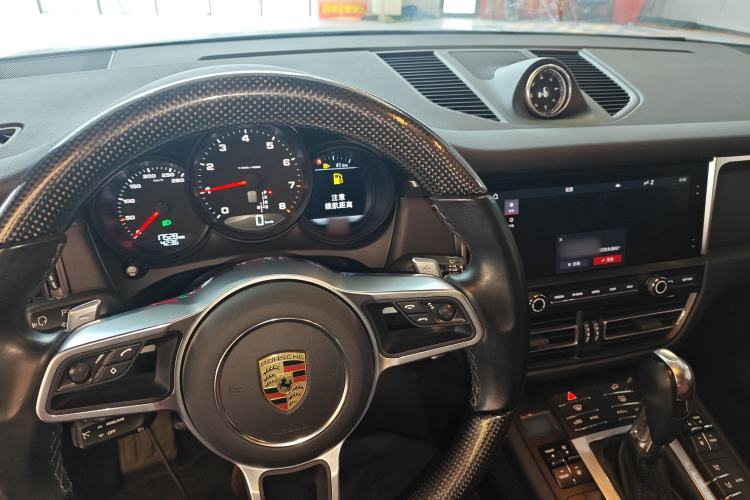 Used Porsche Macan 2021 Macan 2.0T
