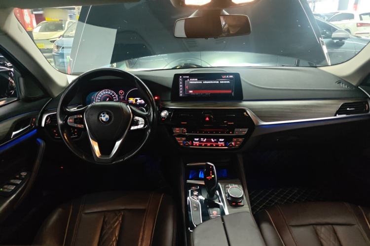 Used BMW 5 Series 2018 Facelifted 530Li Luxury Edition Premium Package