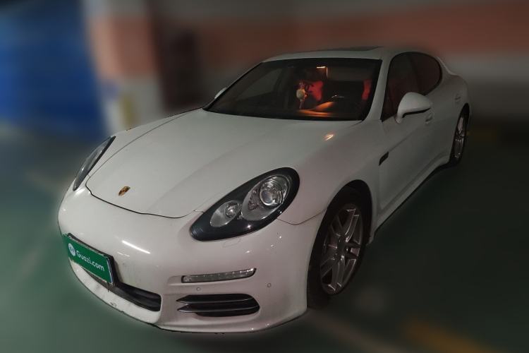 Used Porsche Panamera 