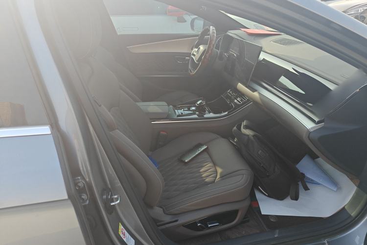 Used BYD Han 2023 DM-i Champion Edition 121KM Prestige Model
