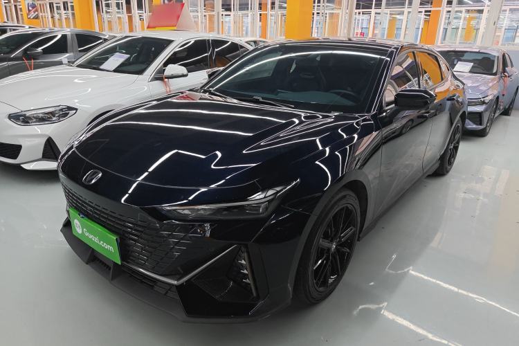 Used CHANGAN UNI-V 2023 1.5T Prestige Model