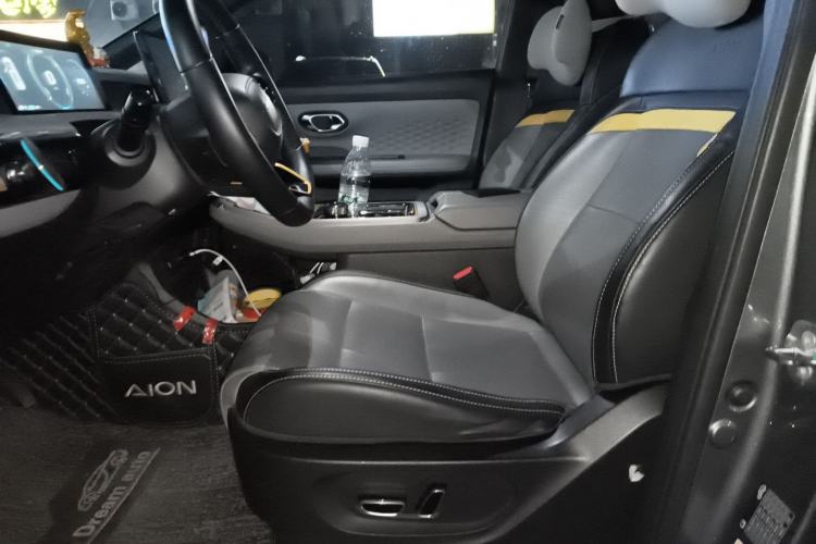 Used AION Y 2022 70 Intelligent Edition Lithium Iron Phosphate Left Front Seat