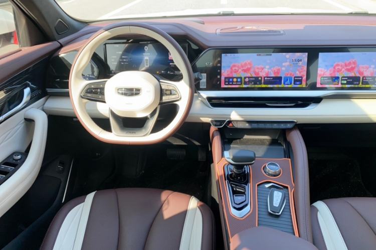 Used Geely Auto Monjaro L 2024 2.0TD High-Power Automatic Two-Wheel Drive Yunqi Version
