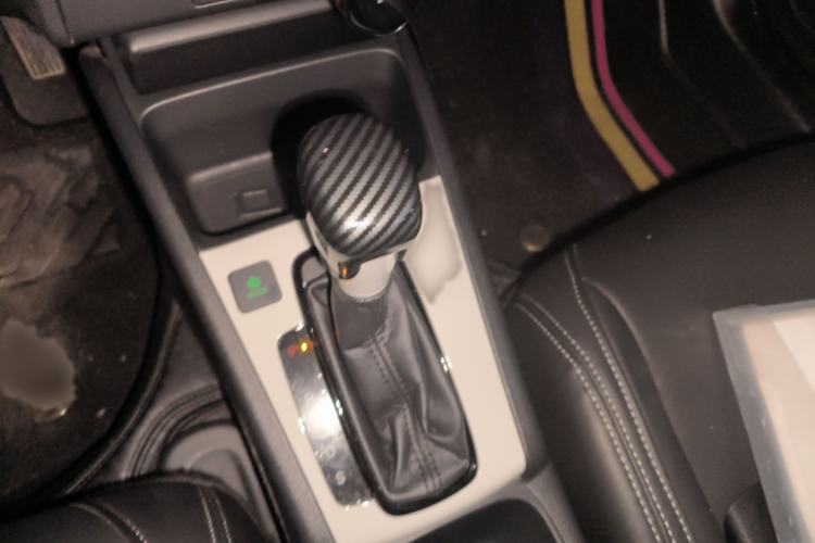 Used Honda Fit 2023 1.5L CVT Trend Edition Gear Lever