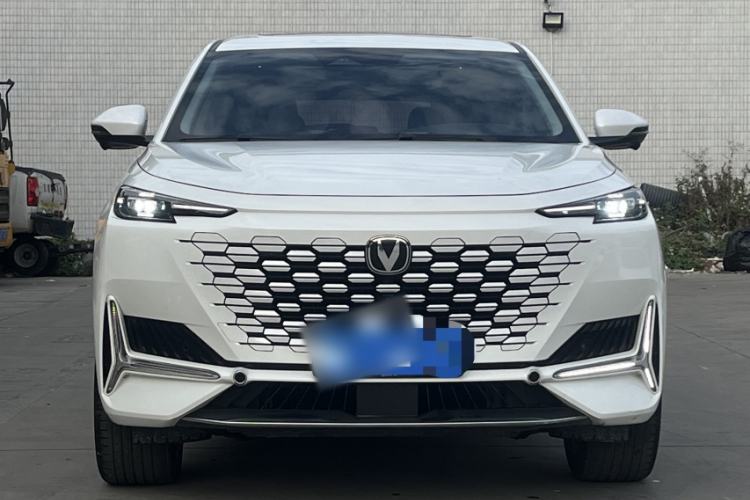 Used Changan UNI-K 2024 2.0T Two-Wheel Drive Global Edition