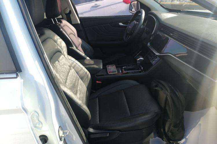 Used Sinotruk VGV U70 2020 1.5T Automatic Smart Enjoyment Elite Version 7 Seats