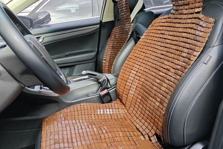 Used Geely Auto Emgrand GL 2018 1.8L Manual Elite Smart Connectivity Version Left Front Seat