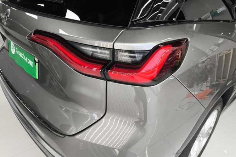 Used Nio ES8 2020 415 km Range 6-Seater Version
