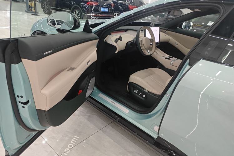 Used Xiaomi Auto YU7 2025 Ultra-Long Range High-Performance All-Wheel-Drive Max Edition