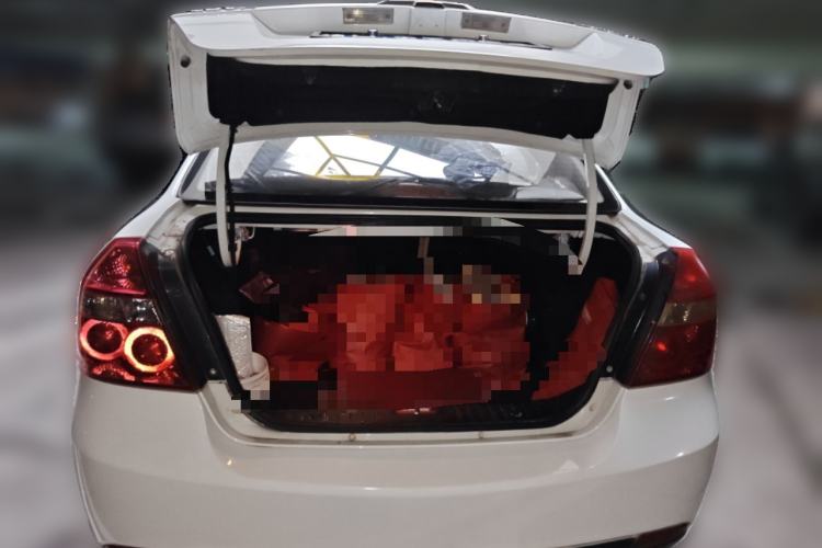 Used Chevrolet Lova 2010 1.4 MT Fengdu Version Trunk