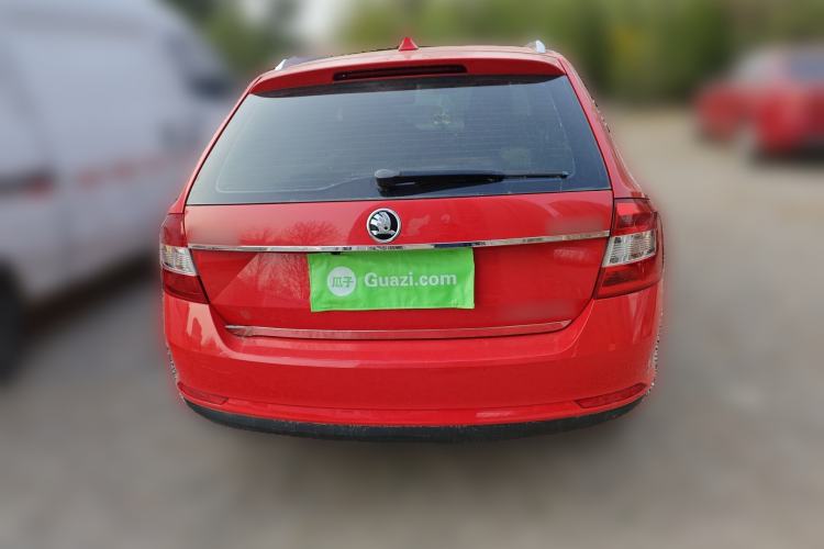 Used Skoda Rapid Spaceback 2016 Revised Version 1.4L Manual Front-Drive Edition Rear