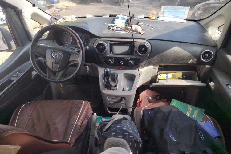 Used JAC Refine M3 2015 Maker Edition 1.6L Luxury Smart Version Center Console