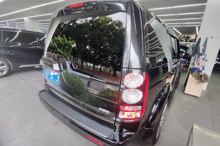 Used Land Rover Discovery 2015 3.0 SC V6 HSE Rear Right 45 Deg