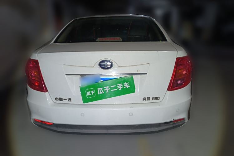 Used Bestune B50 2013 1.6L automatic luxury version Rear